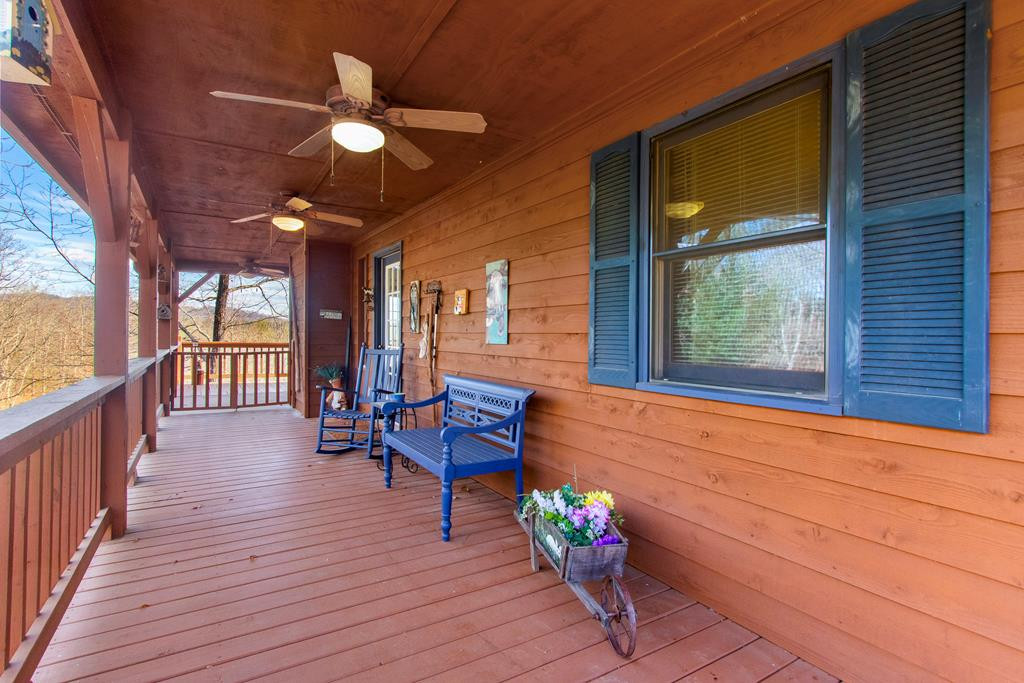 255 Birchwood Circle Property Photo 9