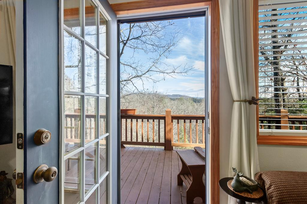 255 Birchwood Circle Property Photo 18