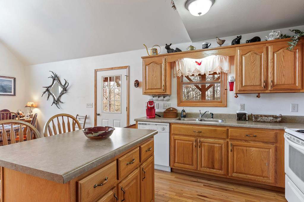 255 Birchwood Circle Property Photo 26