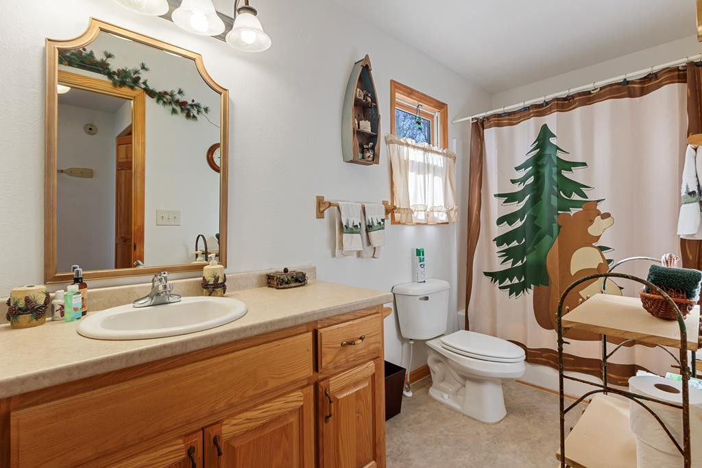 255 Birchwood Circle Property Photo 33