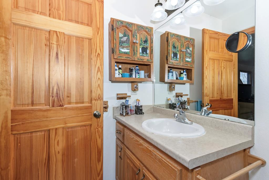 255 Birchwood Circle Property Photo 44