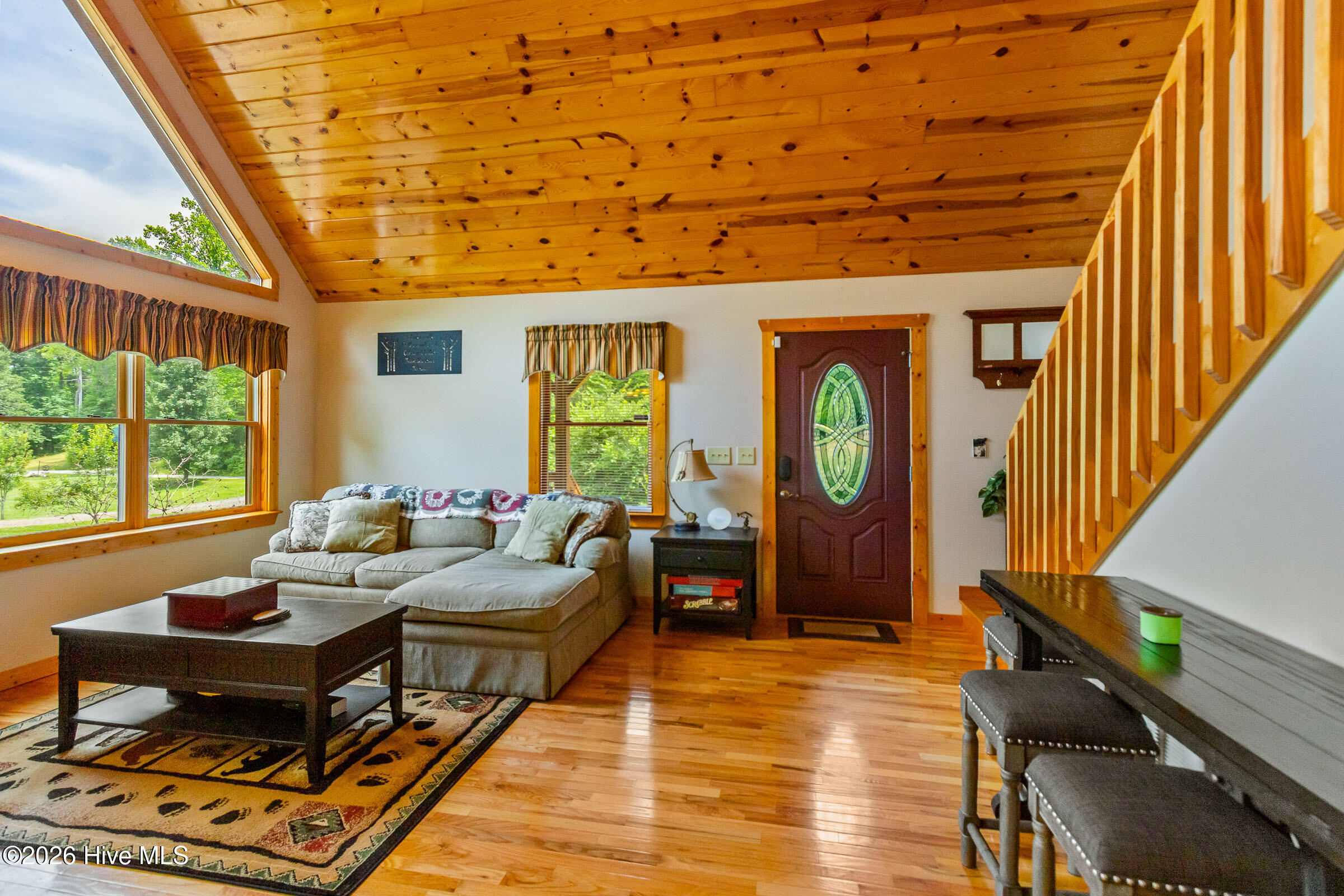 64 Canoe Bend Property Photo 12
