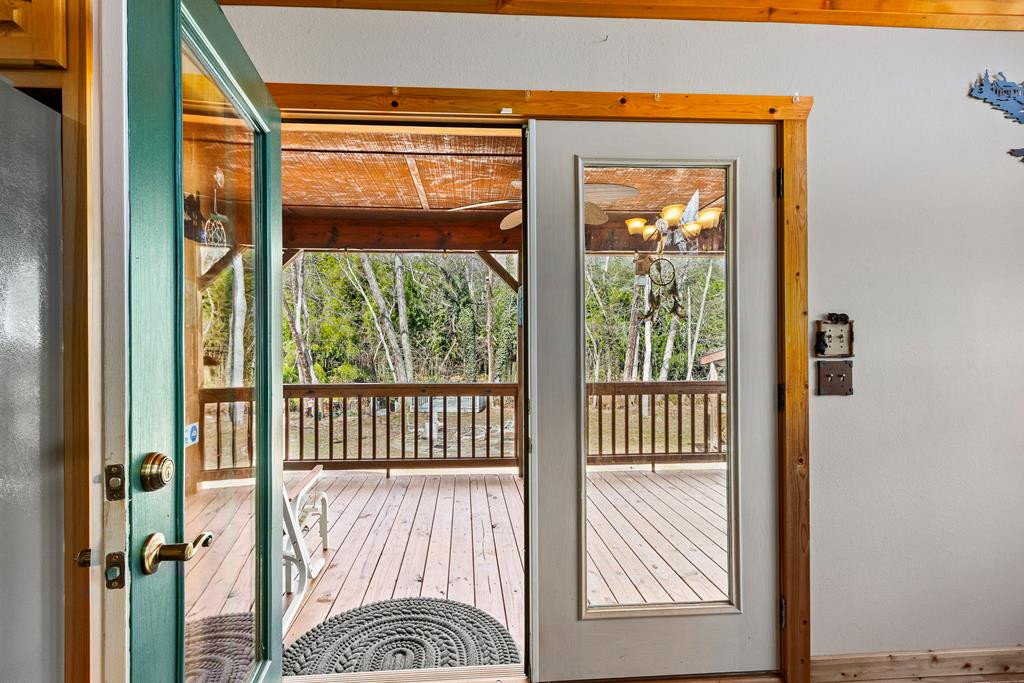 64 Canoe Bend Property Photo 19