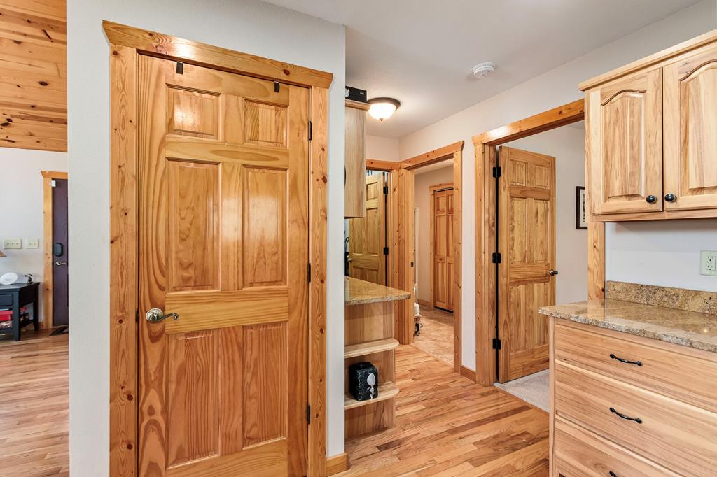 64 Canoe Bend Property Photo 26