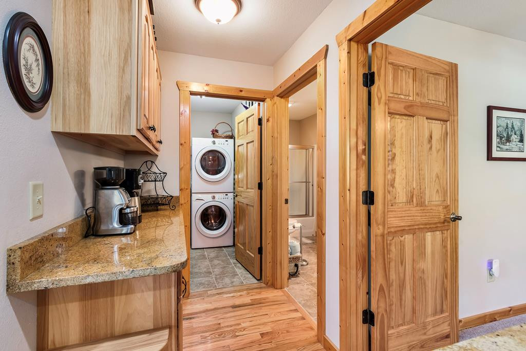 64 Canoe Bend Property Photo 28