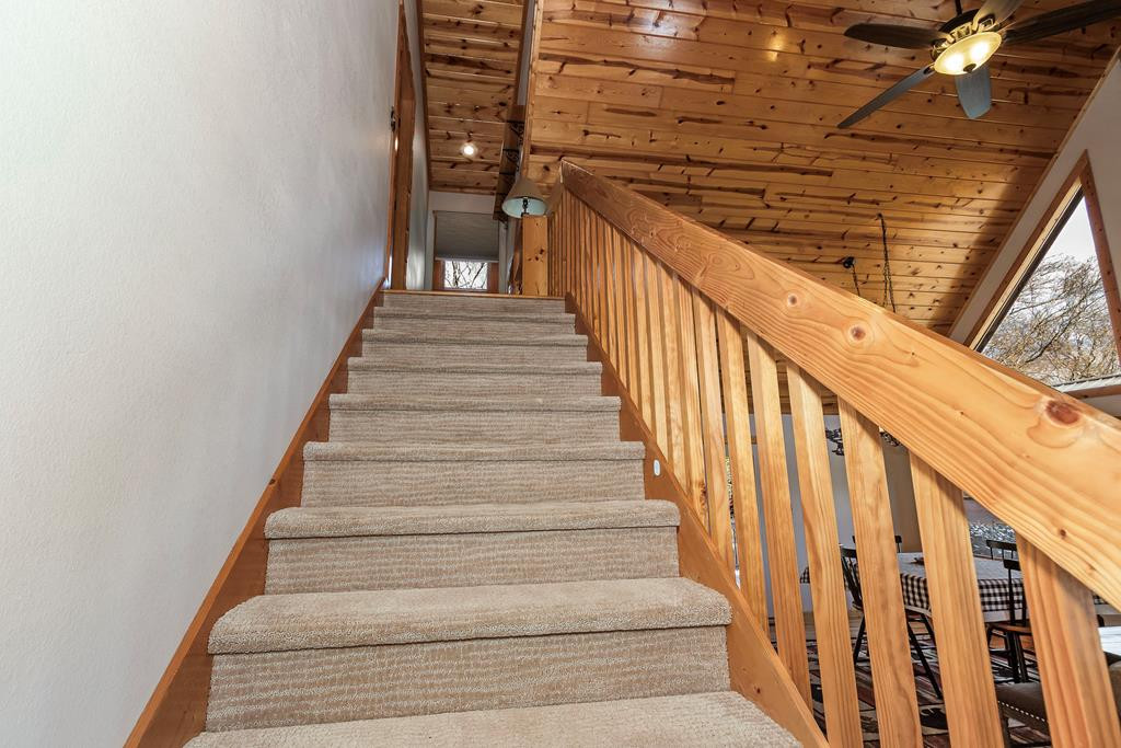 64 Canoe Bend Property Photo 38