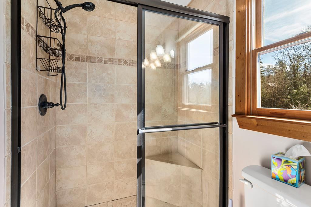 64 Canoe Bend Property Photo 47