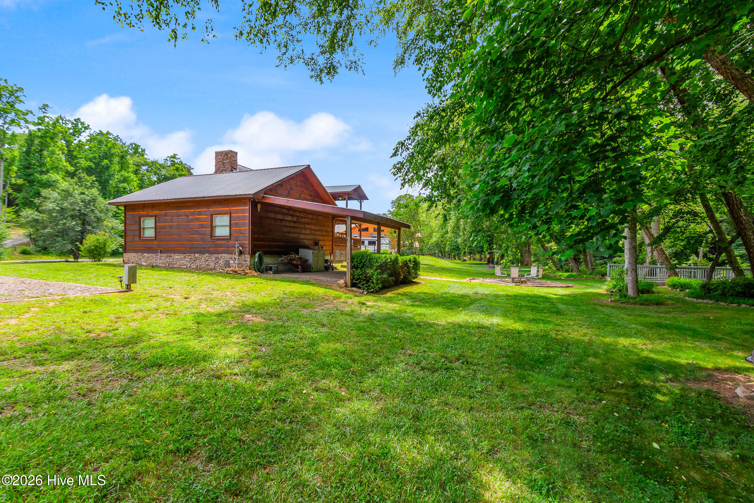 64 Canoe Bend Property Photo 60