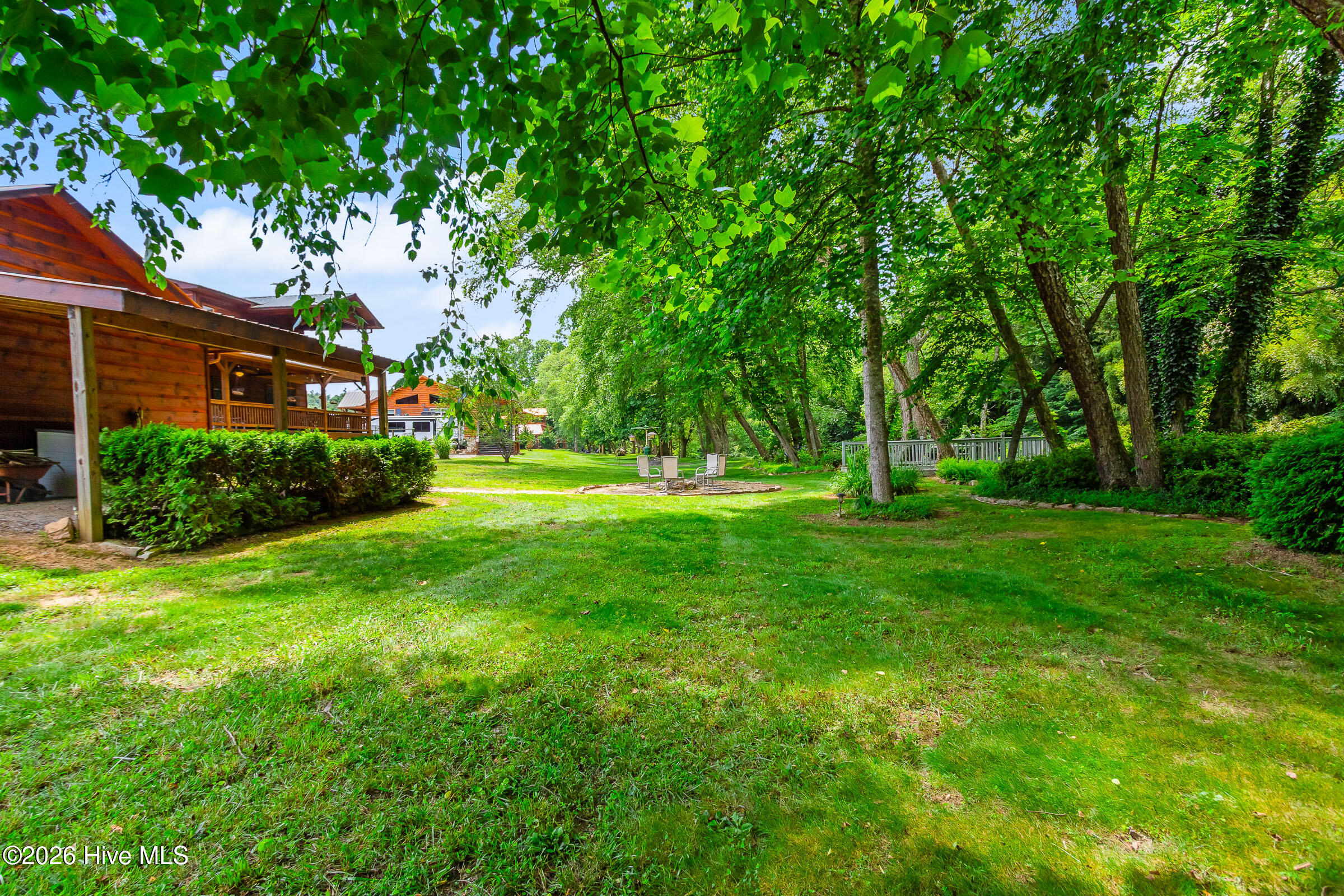 64 Canoe Bend Property Photo 61