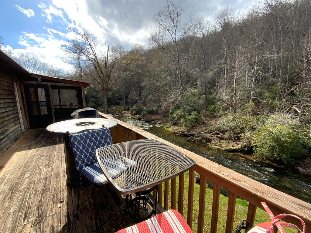 21027 Wayah Road Property Photo 29
