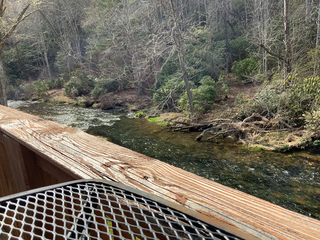 21027 Wayah Road Property Photo 31