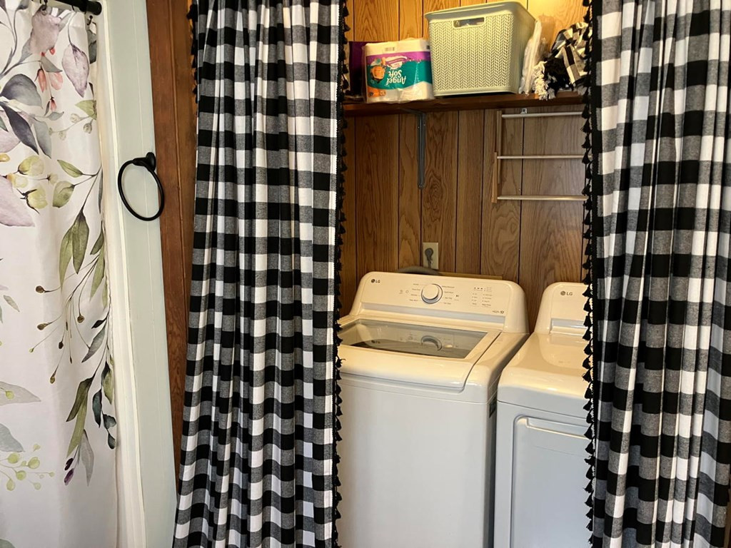 67 Hundred Acre Woods Drive Property Photo 12