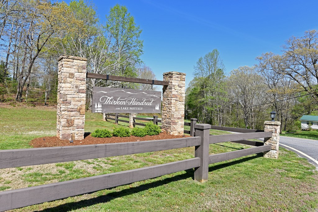 Lot 55 55 Thirteen Hundred Property Photo 16
