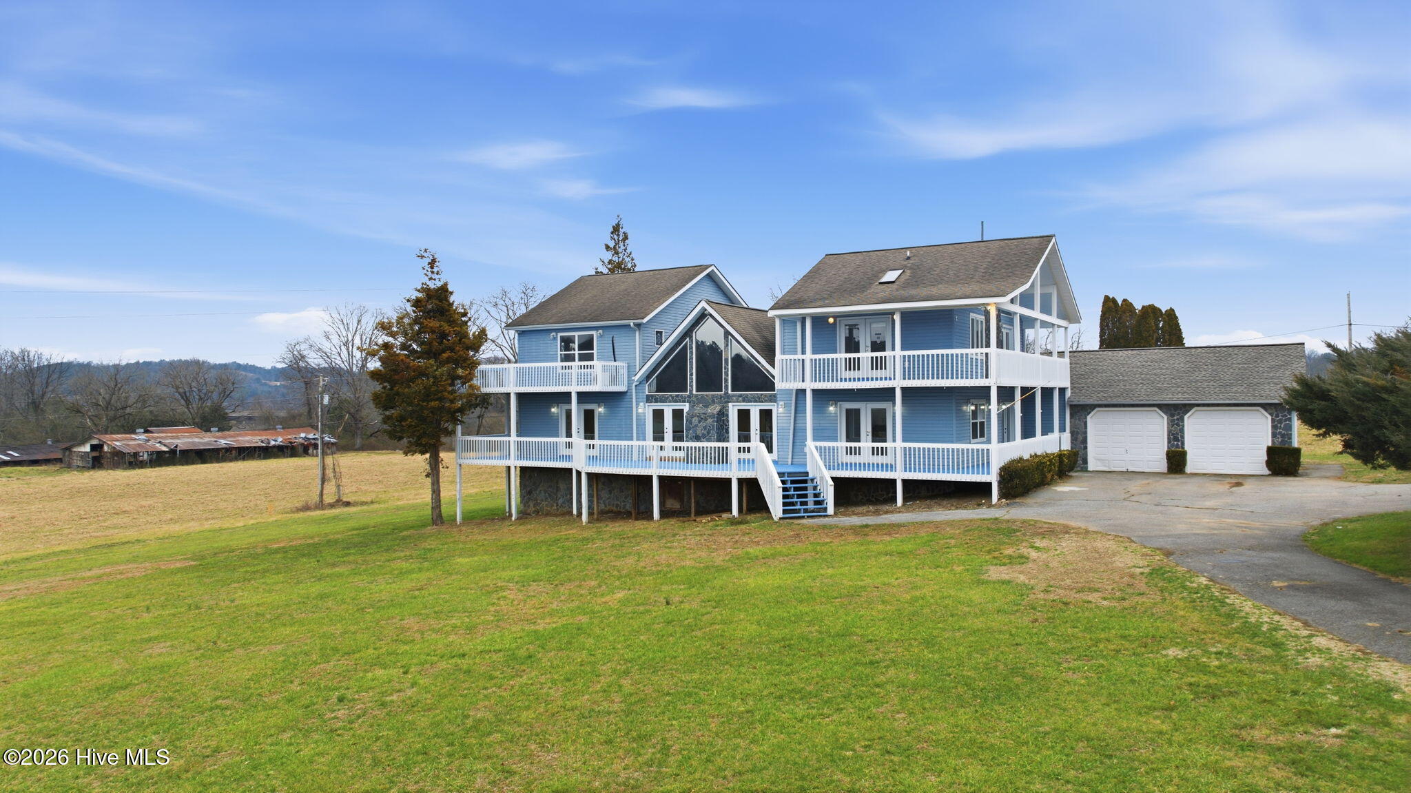286 Mccombs Road