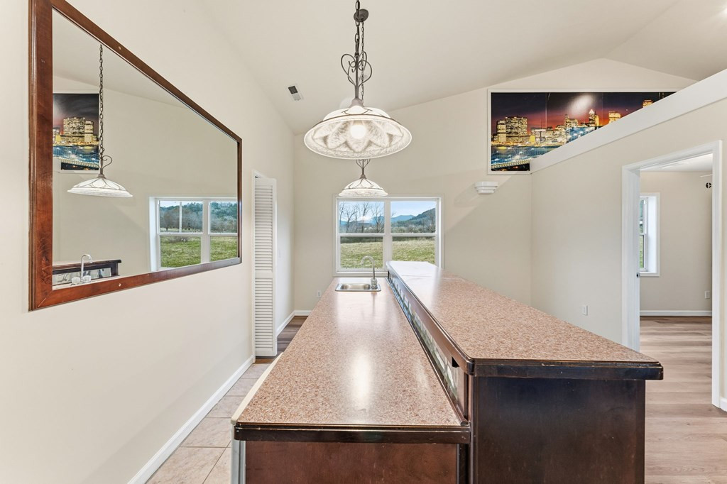 286 Mccombs Road Property Photo 31