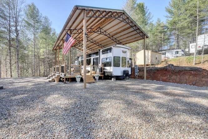 47 Conestoga Trail Property Photo 5