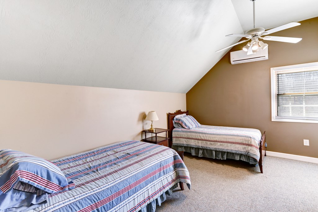 18 Foxfire Court Property Photo 36