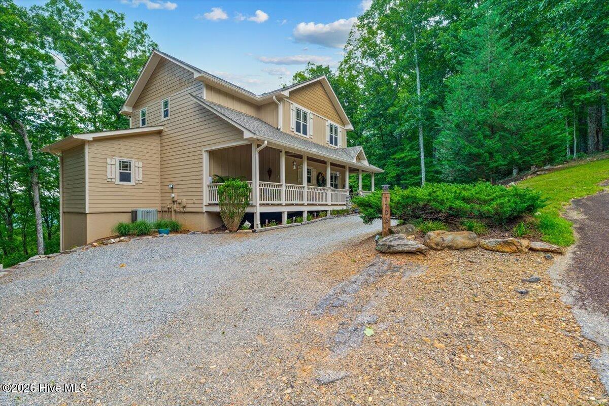 1706 Deer Valley Drive Property Photo 1
