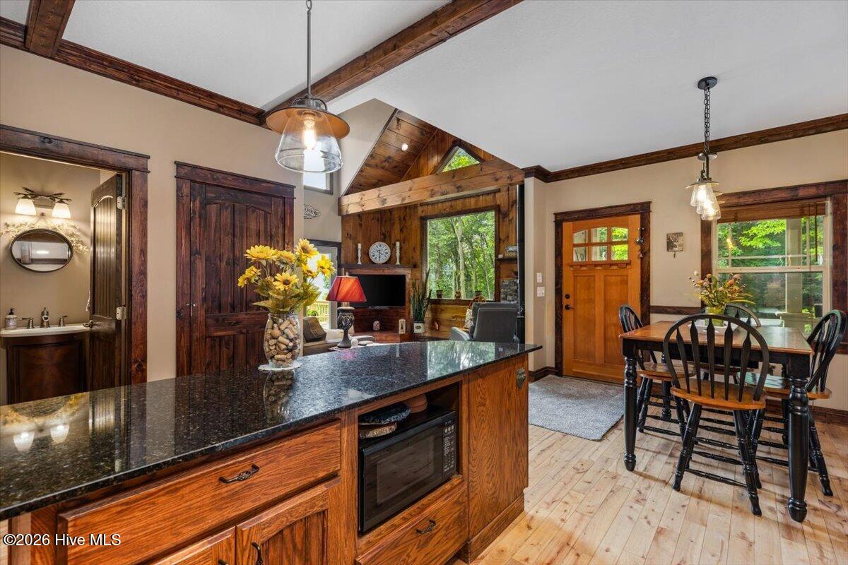1706 Deer Valley Drive Property Photo 27