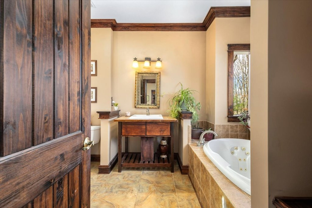 1706 Deer Valley Drive Property Photo 32