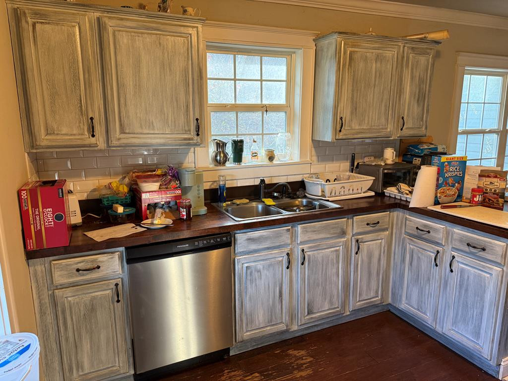 4357 Fairview Road Property Photo 13