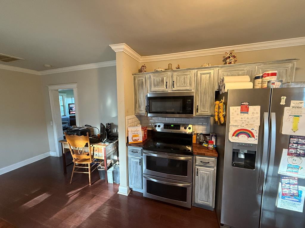 4357 Fairview Road Property Photo 14