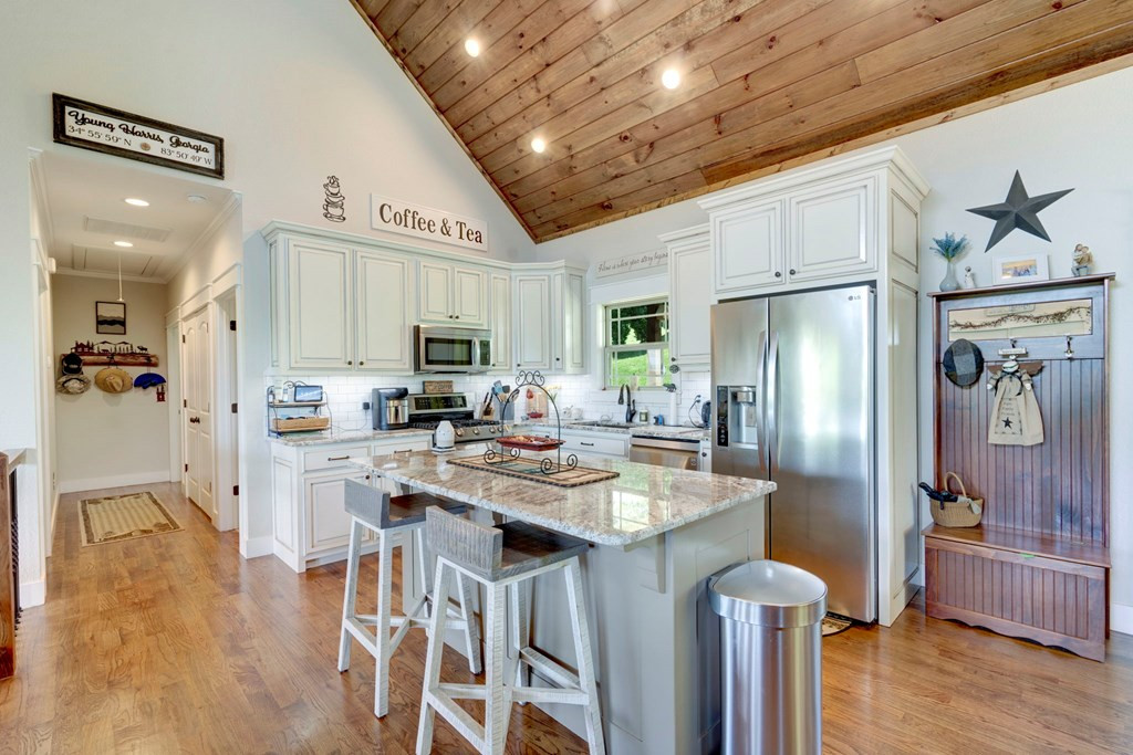 2079 Gallatin Road Property Photo 12