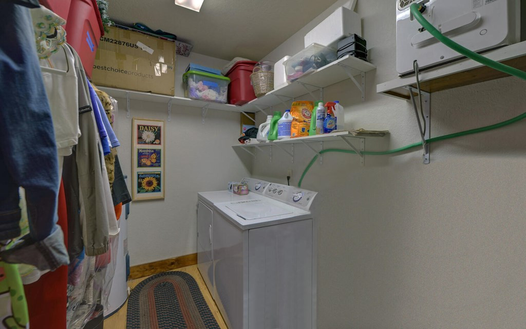 483 Vineyard Creek Way Property Photo 46