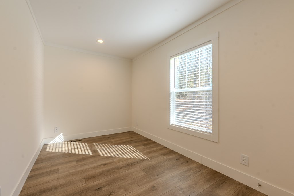 247 Loganberry Lane Property Photo 18