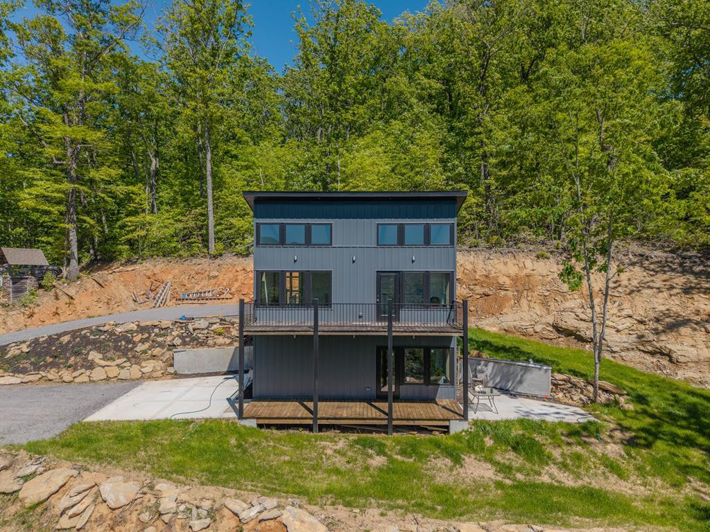 58 Mutt Ridge Property Photo 9