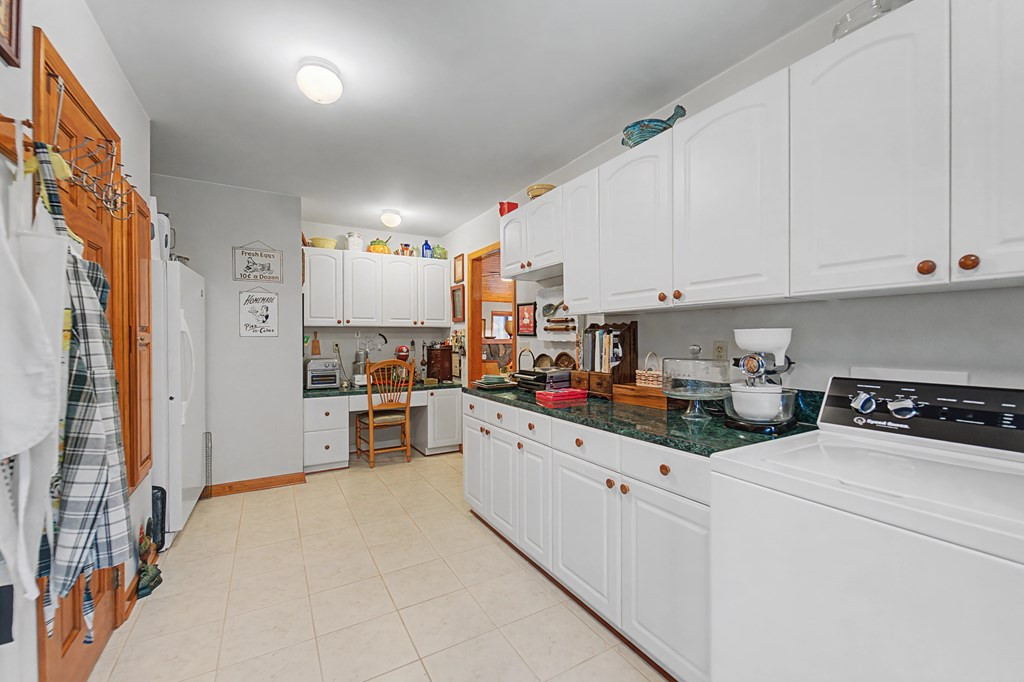 1221 Sam Cove Property Photo 16