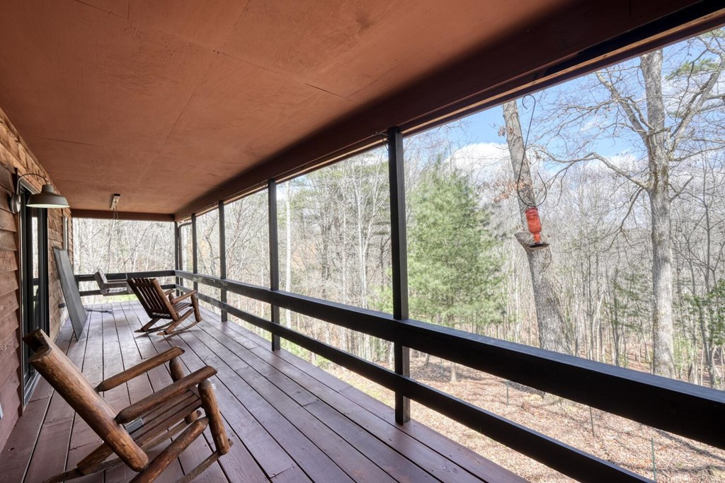 9 Silver Maple Lane Property Photo 15