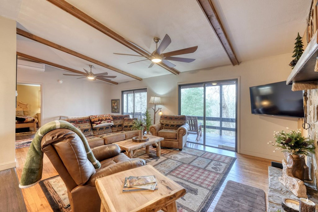 9 Silver Maple Lane Property Photo 17