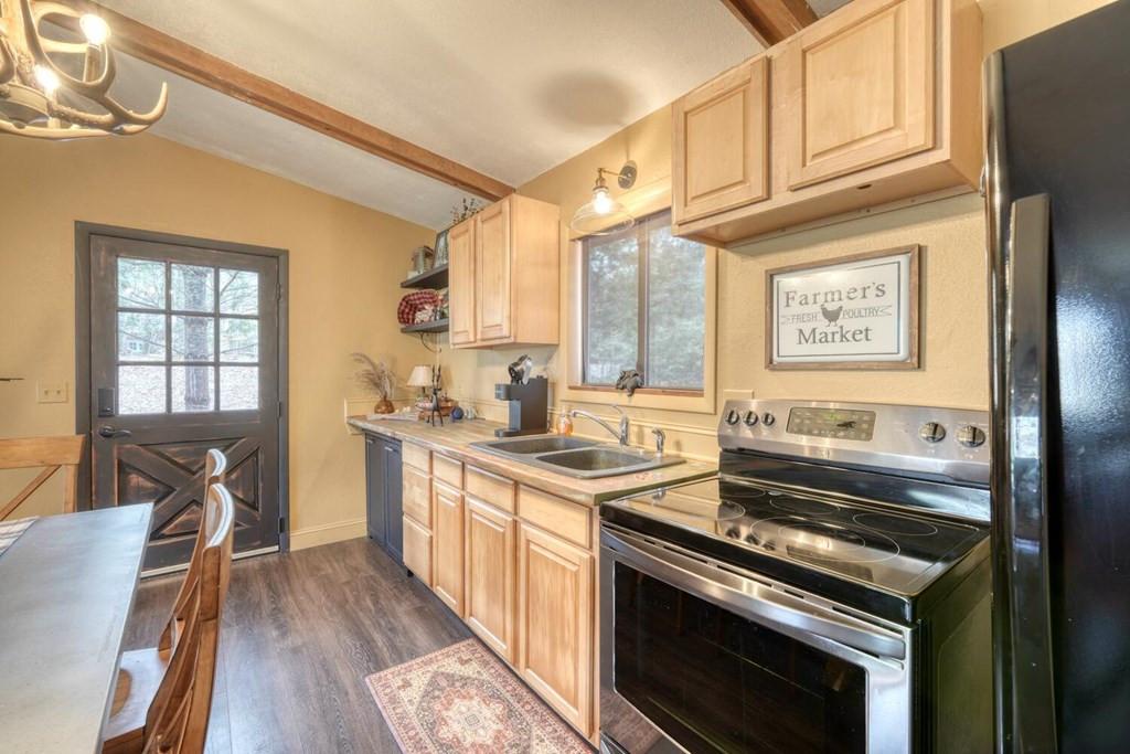 9 Silver Maple Lane Property Photo 23