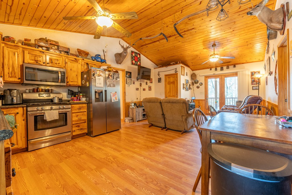 212 Pendergrass Road Property Photo 5
