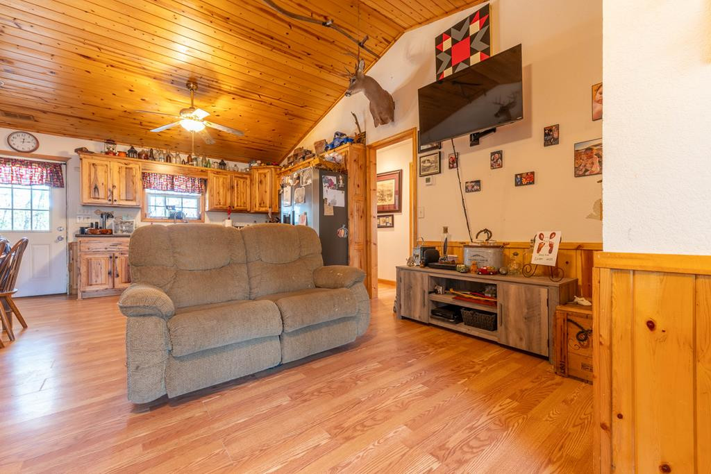 212 Pendergrass Road Property Photo 8