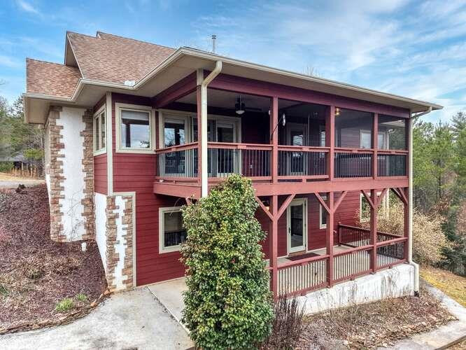 99 Old Possum Way Property Photo 1