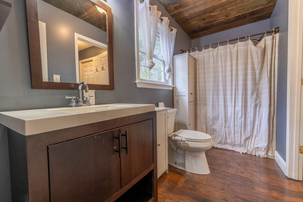 311 Twin Cedars Drive Property Photo 20