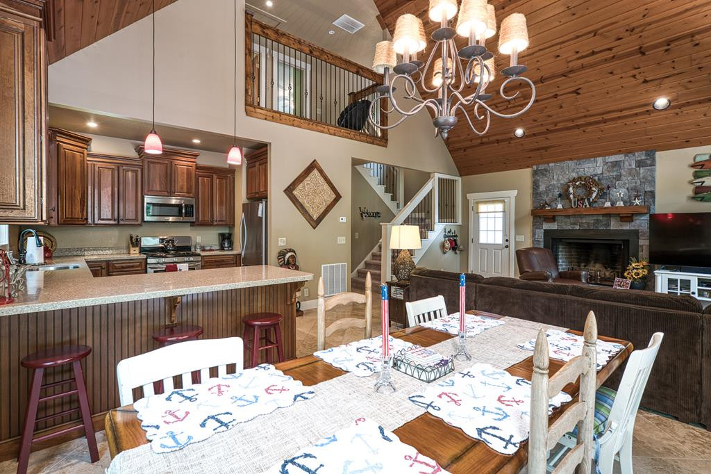 249 Whispering Pine Trail Property Photo 12