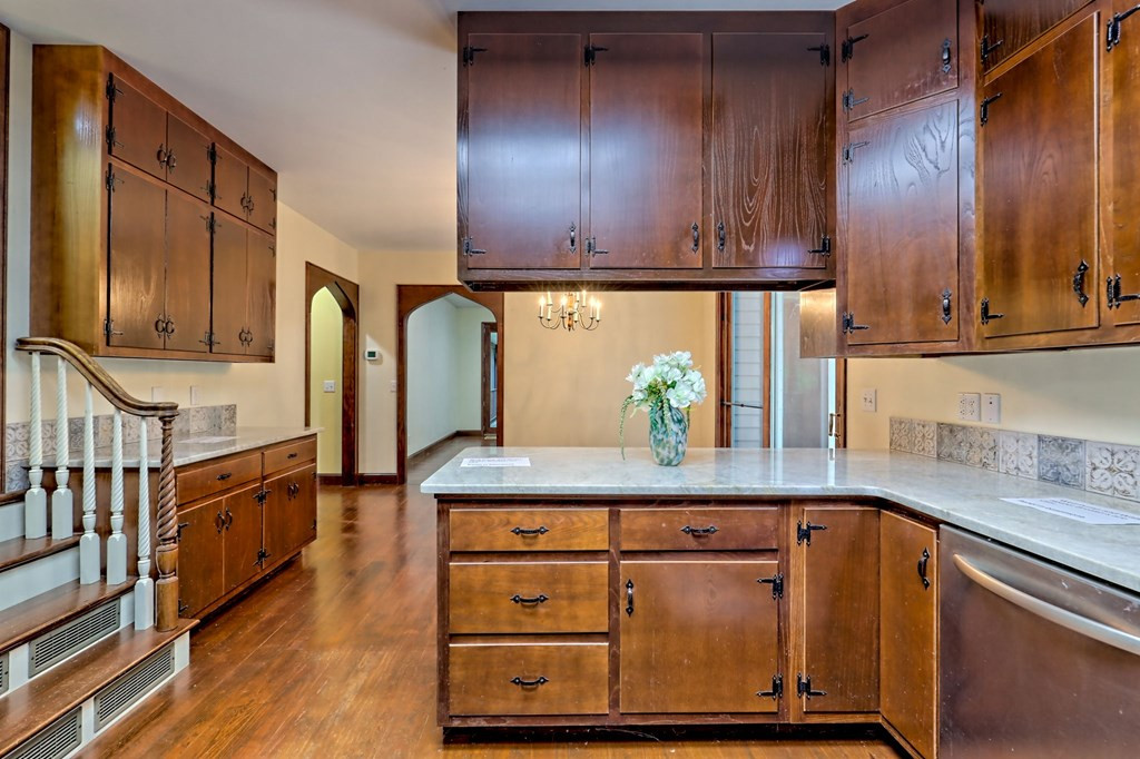 251 Quail Cove Lane Property Photo 12