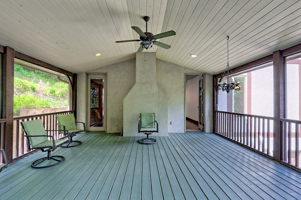 251 Quail Cove Lane Property Photo 20