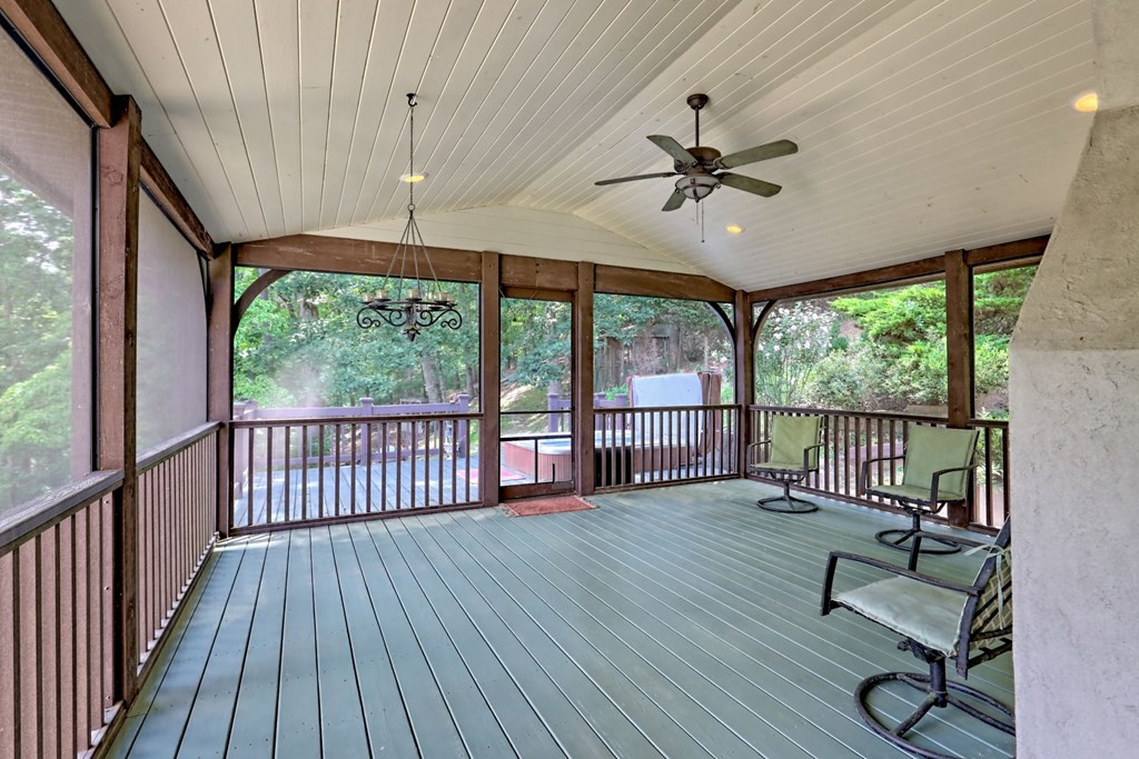 251 Quail Cove Lane Property Photo 23