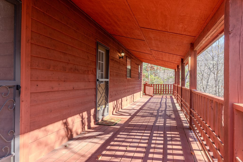 97 Sourwood Hollow Property Photo 28