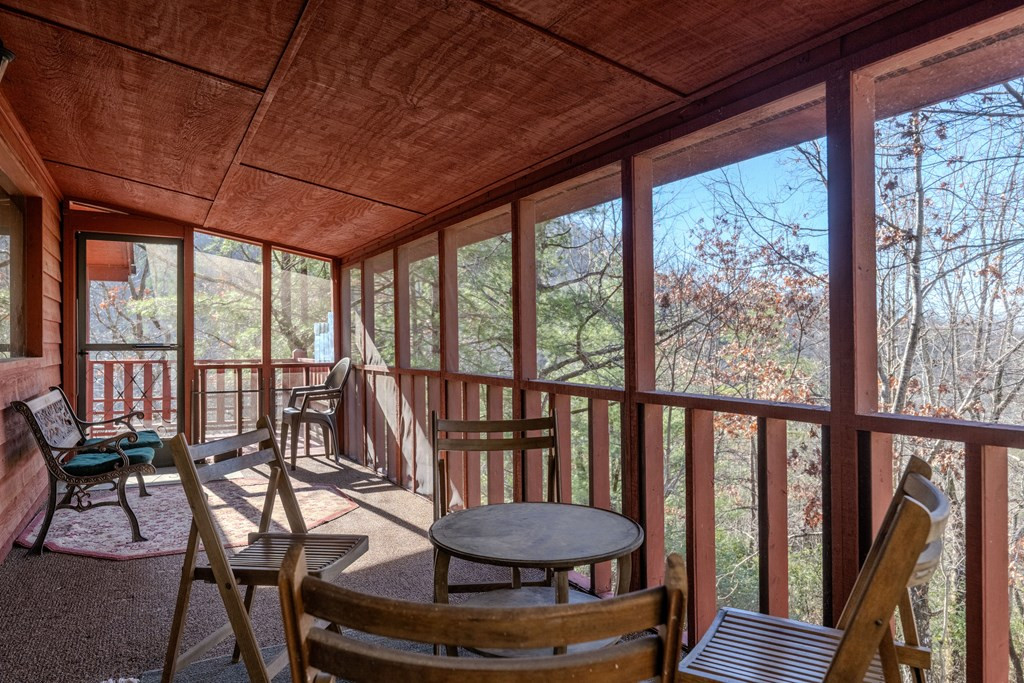 97 Sourwood Hollow Property Photo 30