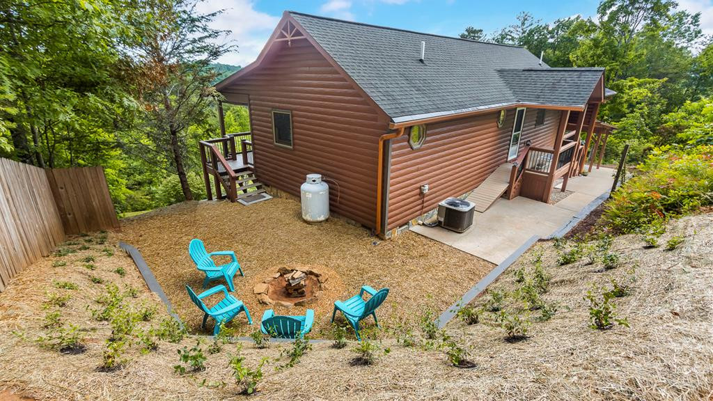815 Smokey Hollow Drive Property Photo 44
