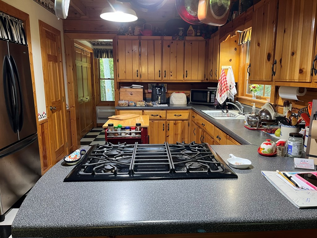 3021 Hanging Dog Road Property Photo 20
