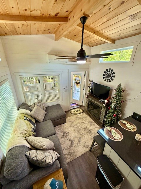 1351 Cody Branch Property Photo 6