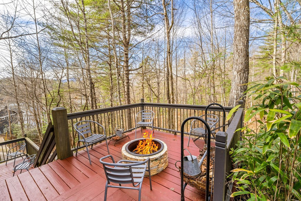56 Cross Creek Trail Property Photo 9