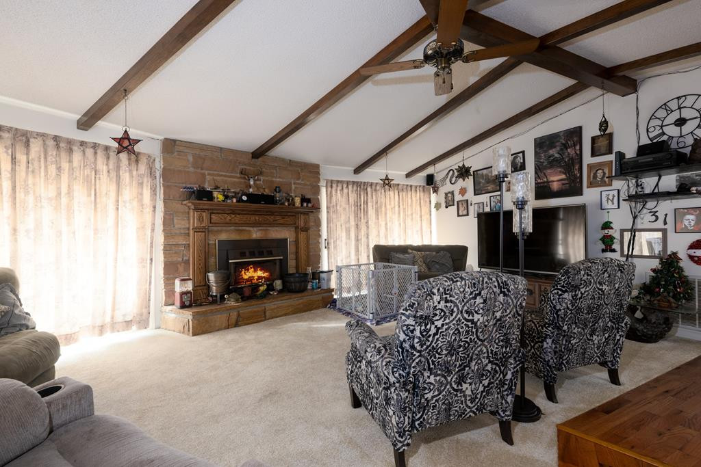 3717 Nc Highway 141 Property Photo 8