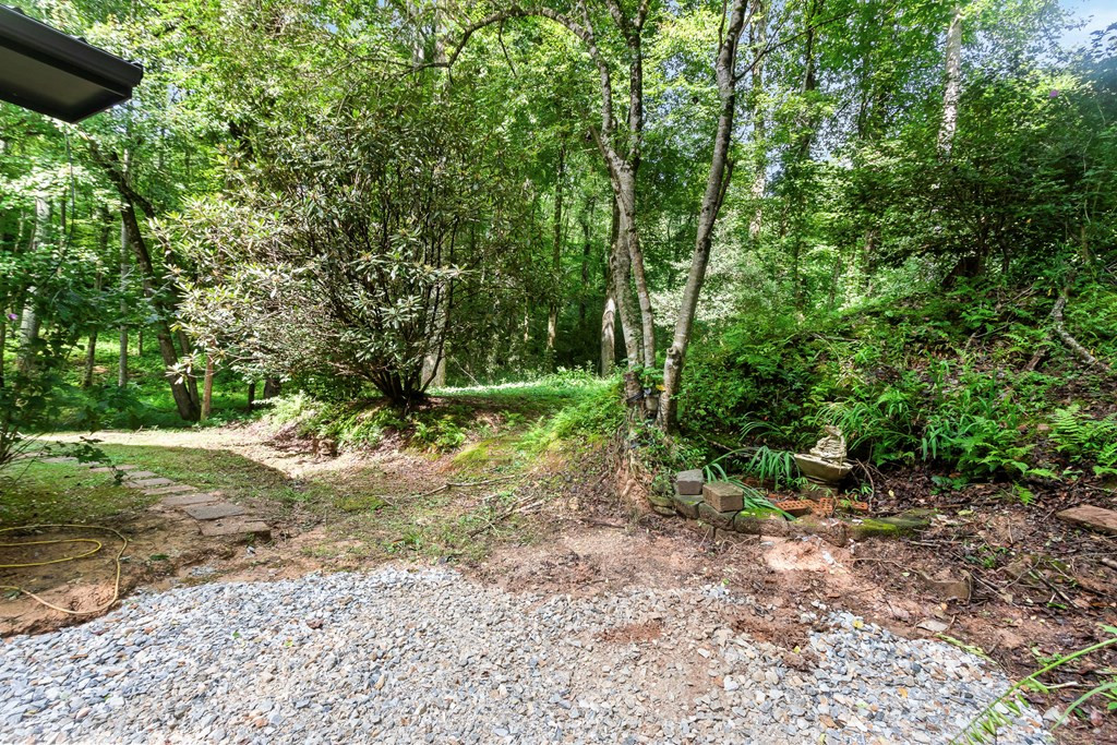 123 Quarry Road Property Photo 8